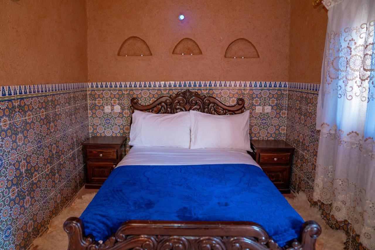 Maison Etoile Du Desert Aït Boukha Buitenkant foto