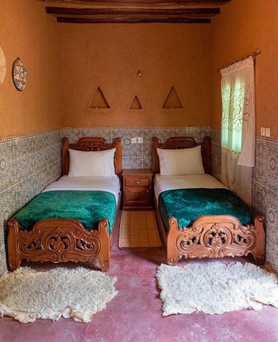 Maison Etoile Du Desert Aït Boukha Kamer foto